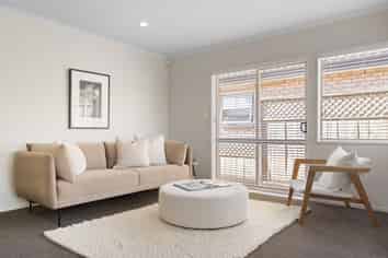 27 Red Hibiscus Road, Stanmore Bay