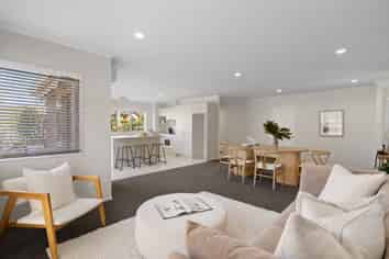 27 Red Hibiscus Road, Stanmore Bay