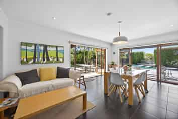 14 Davita Place, Farm Cove