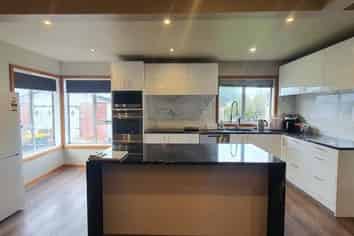 188 Avonhead Road, Avonhead
