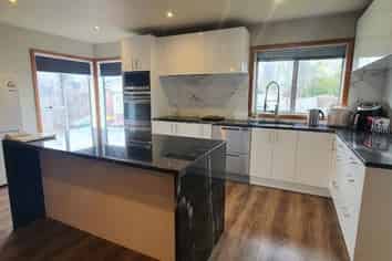 188 Avonhead Road, Avonhead