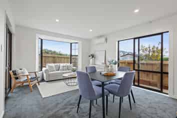 1/7 Peverel Street, Riccarton