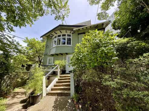 F2/370 The Terrace, Te Aro