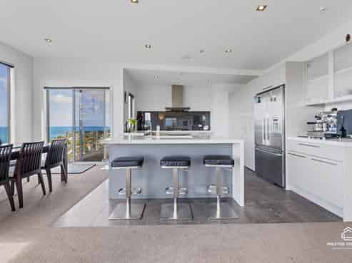 75 Ravenswood Road, Saint Clair