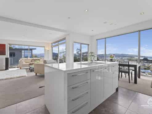 75 Ravenswood Road, Saint Clair