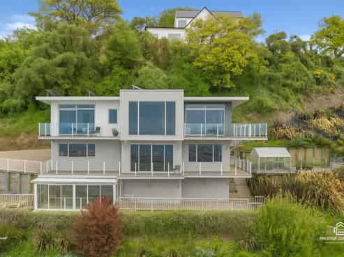 75 Ravenswood Road, Saint Clair