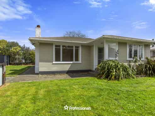 18 Titoki Road, Raumati Beach