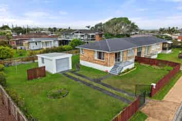 3/26 Moana Avenue, Orewa