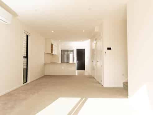 2/535 Swanson Road, Ranui