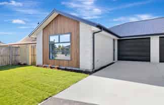 B/44 Tiny Hill Drive, Rolleston