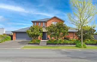37 Mcmahon Drive, Aidanfield