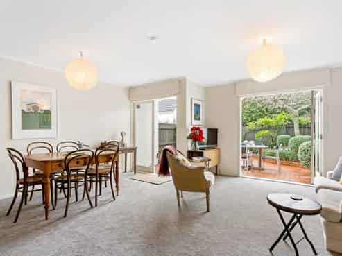 10/8 Hamilton Road, Herne Bay