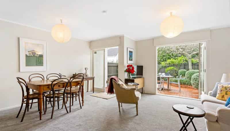 10/8 Hamilton Road, Herne Bay