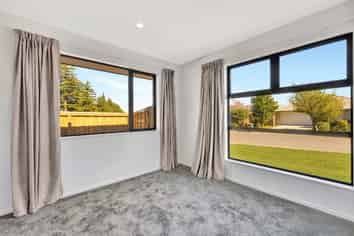B/44 Tiny Hill Drive, Rolleston