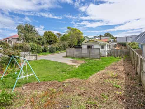 107 Amohia Street, Paraparaumu