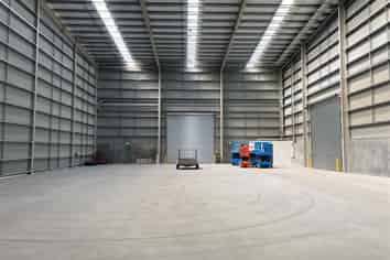 High Stud Warehouse with Breezeway