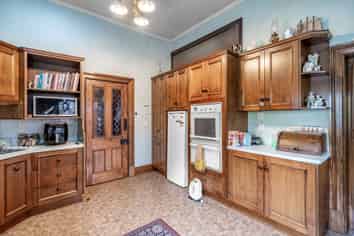 35 Earnslaw Street, Avenal