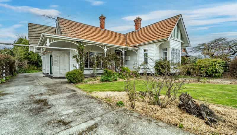 35 Earnslaw Street, Avenal