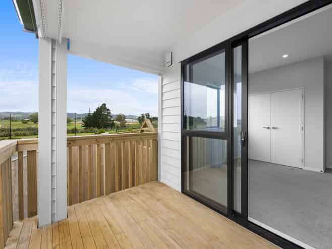 4 Wild Flower Way, Karaka