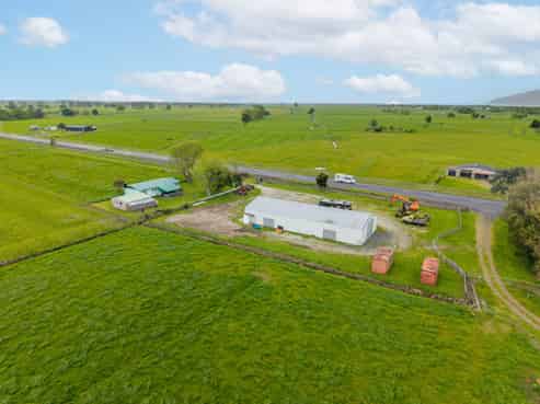 2080 State Highway 25, Orongo