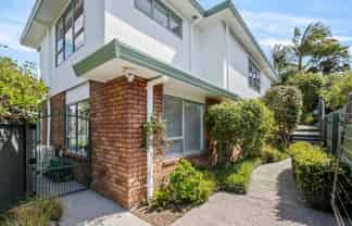 2/12 Westview Court, Somerville