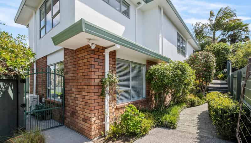 2/12 Westview Court, Somerville