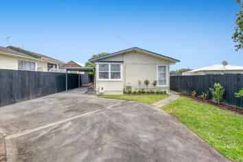 71B Red Beach Road, Red Beach