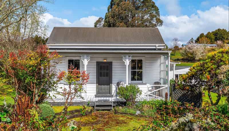 137 Otapouri Road, Owhango