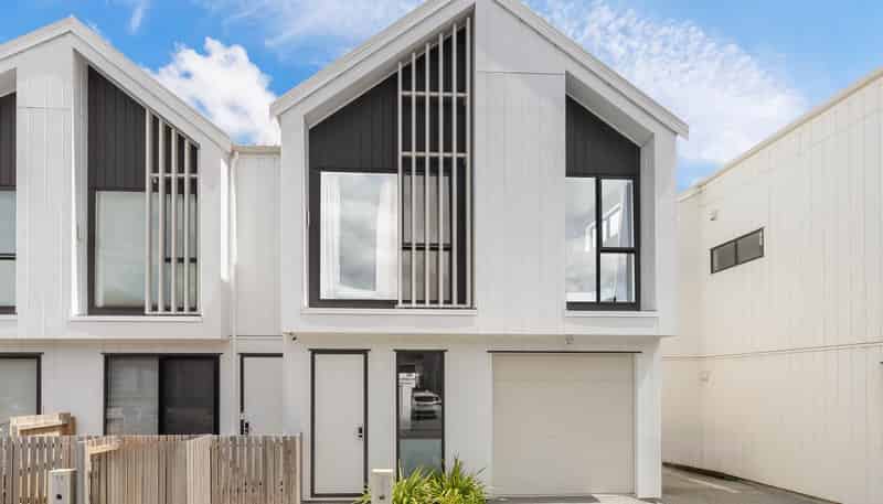 12 Porowha Road, Westgate