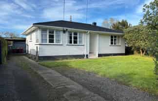 8 Surrey Street, Solway