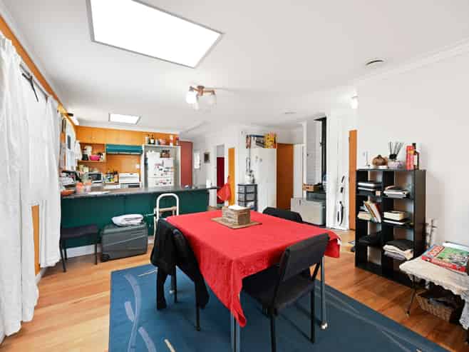 18 & 18a Dermont Street, Bader