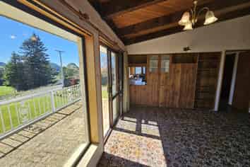 11 Merrie Creek Road, Clinton