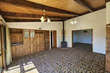 11 Merrie Creek Road, Clinton