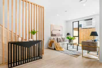 102B Te Oneroa Way, Long Bay