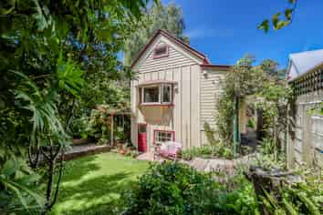 26 Brown Street, Dunedin Central