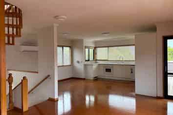 2/9 Egremont Street, Belmont