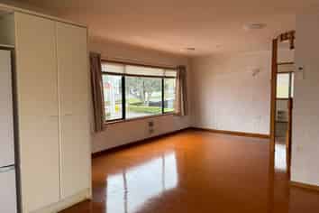 2/9 Egremont Street, Belmont