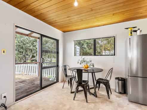 2639 Awhitu Road, Awhitu