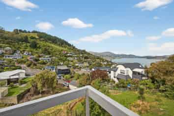 13 Days Road, Lyttelton