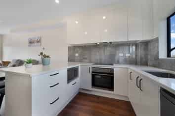 4/68 Smythe Road, Henderson