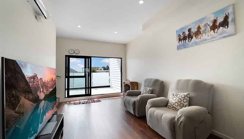 4/68 Smythe Road, Henderson