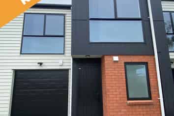 9D Pukeroa Place, Papakura