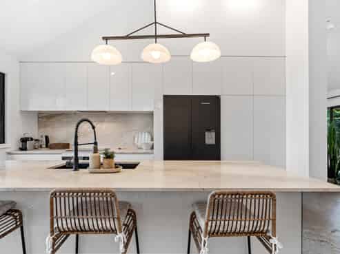 10 Zita Avenue, Matakatia