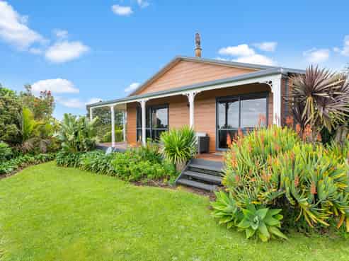 177 Koru Road, Oakura