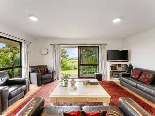 177 Koru Road, Oakura