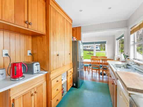 130 Brooklands Road, Brooklands