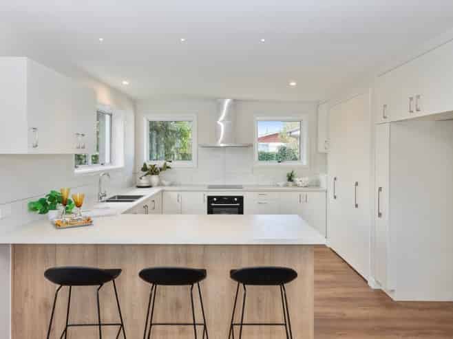 8a Rosedale Place, Avonhead