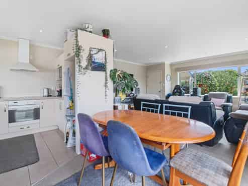 160B Ranolf Street, Glenholme