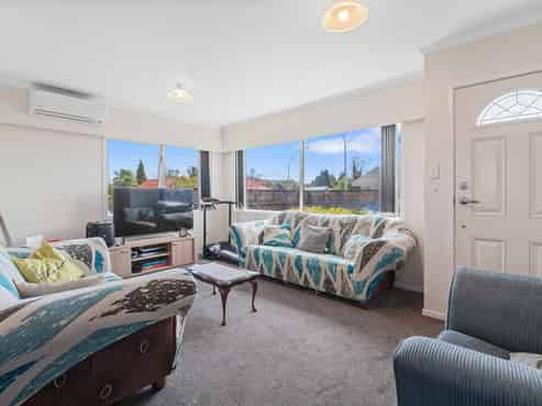 160A Ranolf Street, Glenholme