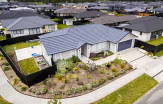 15 Filmer Crescent, Wallaceville